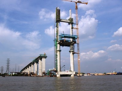 Thi công gói thầu J3 xây dựng cầu Phước Khánh cao tốc Bến Lức - Long Thành