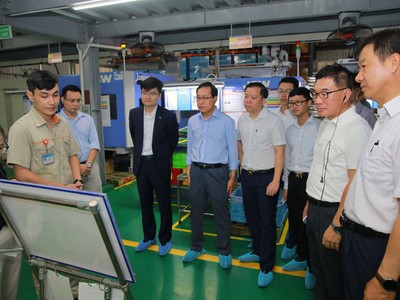 Công ty CNC Tech là một trong số 3 công ty được tham gia chương trình tư vấn khuôn với sự hỗ trợ của Trung tâm khuôn mẫu Samsung bên cạnh chương trình tư vấn cải tiến chất lượng năm nay. Sau 3 tháng tư vấn, CNC Tech đã đạt được những kết quả cải tiến đáng kể: Cải tiến 58% tỷ lệ lỗi gia công , Năng suất đạt tới hơn 97%, tăng độ chính xác kế hoạch sản xuất (Góp phần giúp quản lý tồn kho, giao hàng, phân tích tổn thất)