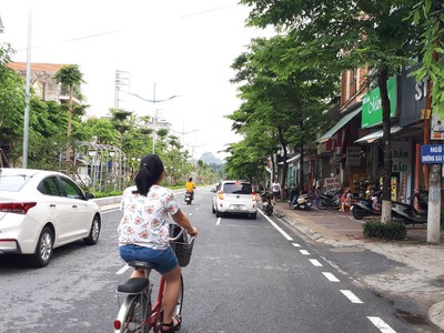 Một góc đô thị Cẩm Phả đã được đầu tư chỉnh trang hoàn thiện. 