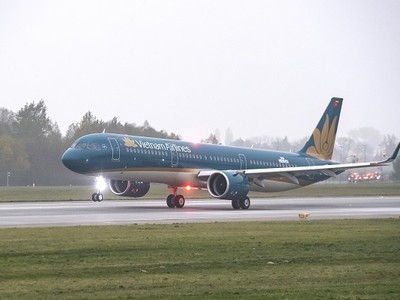 Một tàu bay A321ceo thân hẹp của Vietnam Airlines
