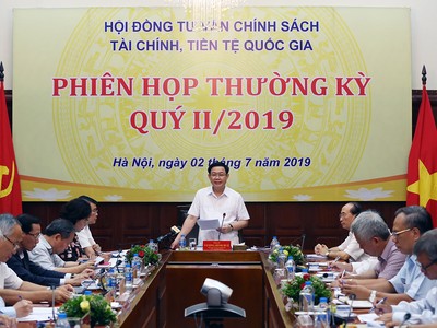 Phó Thủ tướng Vương Đình Huệ phát biểu tại phiên họp (Ảnh: VGP)
