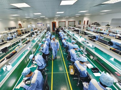 Nhà máy sản xuất Bphone của Công ty cổ phần Bkav. Ảnh: Đức Thanh