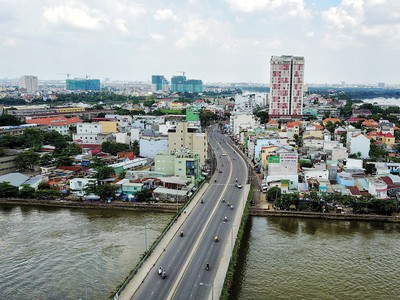 Di dời cư dân sống trong chung cư xuống cấp ở Thanh Đa