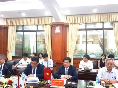 Thứ trưởng Bộ Nông nghiệp và Phát triển nông thôn Lê Quốc Doanh phát biểu tại sự kiện. 