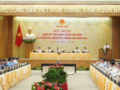 Phiên họp Chính phủ thường kỳ trực tuyến với các địa phương