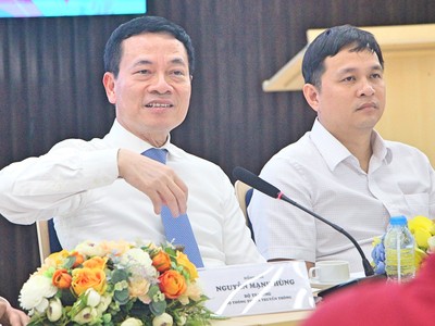 Bộ trưởng Nguyễn Mạnh Hùng: Phải có việc thách thức thì nhân tài thế giới sẽ về Việt Nam