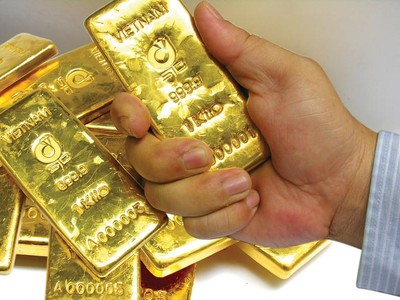 Vàng nổi sóng đe dọa sự bình yên của tỷ giá