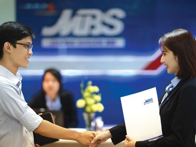 6 tháng đầu năm 2019, MBS đạt doanh thu 445 tỷ đồng, lợi nhuận trước thuế 158,8 tỷ đồng, hoàn thành 44,1% kế hoạch cả năm