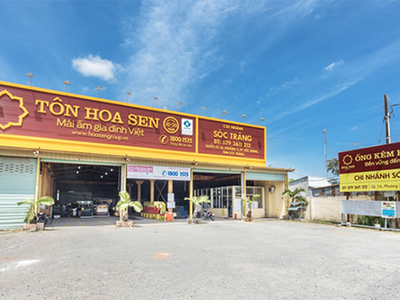 Trong quý vừa qua, Hoa Sen đóng cửa tới 77 chi nhánh, đến ngày 30/6, mạng lưới bán hàng của Hoa Sen còn 395 chi nhánh phụ thuộc.