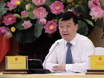 Thứ trưởng Nguyễn Đức Trung