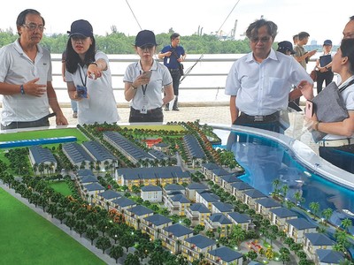 Bất động sản TP.HCM bắt đầu vào mùa