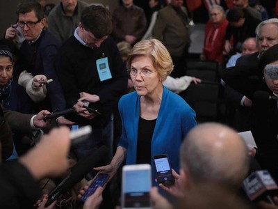Thượng nghị sĩ Elizabeth Warren là ứng viên hàng đầu của Đảng Dân chủ. Ảnh: Getty Images.