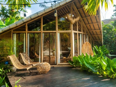 Hideout Falcon: Chốn nhỏ nơi góc rừng