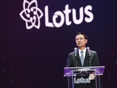 Bộ trưởng Nguyễn Mạnh Hùng phát biểu tại Lễ ra mắt Lotus.