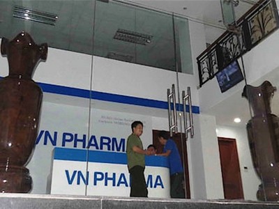 VN Pharma đã làm giả giấy tờ để nhập khẩu 9.300 hộp thuốc H-Capita 500mg không rõ nguồn gốc, tức không đủ điều kiện để sử dụng làm thuốc chữa bệnh.