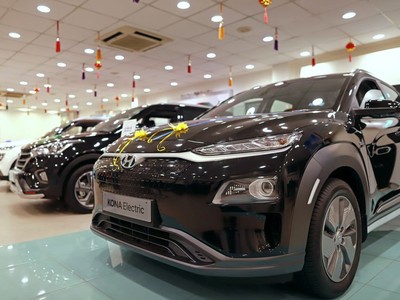 Xe điện Kona không ăn nên làm ra tại thị trường ôtô lớn thứ tư thế giới. Ảnh: Bloomberg.