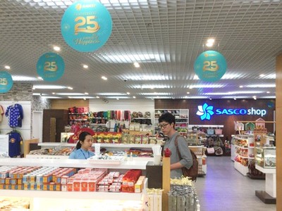 Cửa hàng SASCO Shop bên trong ga quốc tế sân bay Tân Sơn Nhất