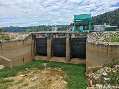 Tính đến đầu tháng 10/2019, mức nước của 26/37 hồ chứa thủy điện của EVN ở mức thấp hơn cùng kỳ năm 2018. Tổng dung tích hữu ích hiện có ở các hồ chứa thủy điện khoảng 19,67 tỷ m3, thấp hơn cùng kỳ năm 2018 khoảng 7,67 tỷ m3.