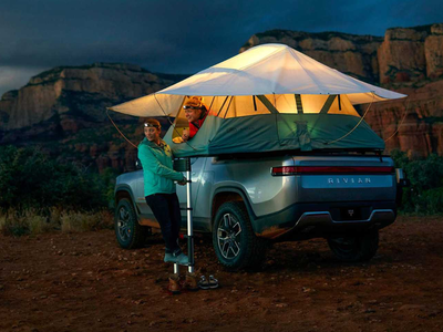 RT1: xe bán tải chạy bằng điện dành cho phượt thủ