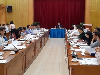 Thứ trưởng Bộ Kế hoạch và Đầu tư Nguyễn Đức Trung, Phó Trưởng Ban soạn thảo các Nghị định chủ trì cuộc họp.