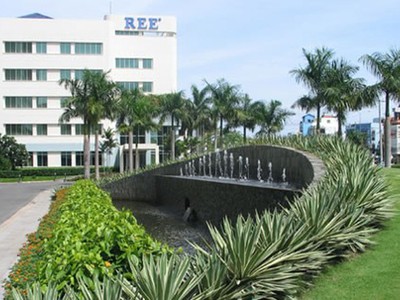 Thời gian qua REE có động thái mua thêm cổ phần nhiều doanh nghiệp ngành điện, nước