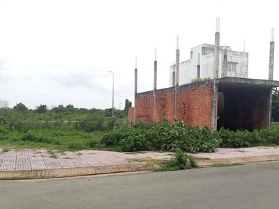 Dự án kéo dài, chủ đầu tư cũng “khóc”