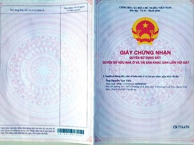 Sổ đỏ giả bị UBND phường Thạnh Xuân (quận 12, TP.HCM) phát hiện.