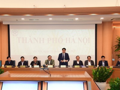 Chủ tịch UBND TP.  Hà Nội Nguyễn Đức Chung phát biểu tại điểm cầu Hà Nội