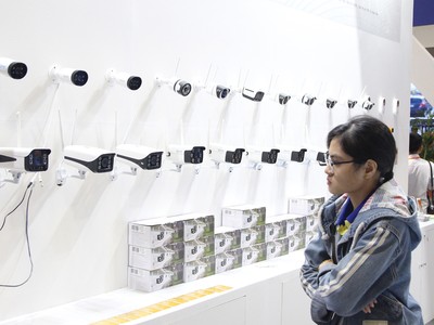 Lại “nóng” câu chuyện camera an ninh