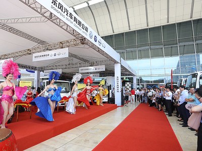 Vietnam AutoExpo 2019 diễn ra thành công, thu hút khoảng 38.000 lượt khách tham quan