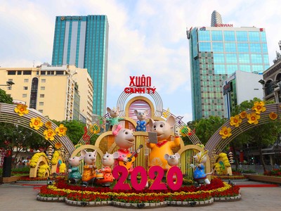 Xuân Canh Tý: Đường hoa Nguyễn Huệ rực rỡ ngày đón khách du Xuân