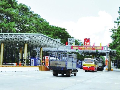 Trạm thu phí tại Dự án BOT Quốc lộ 19, đoạn qua tỉnh Bình Định và Gia Lai.