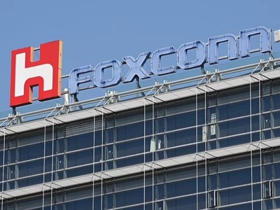 Cứ điểm sản xuất iPhone của Foxconn tại Trung Quốc dự báo sẽ hoạt động ổn định trở lại trong tuần tới, nhưng chỉ đạt 40-60% công suất thông thường. Ảnh: AFP