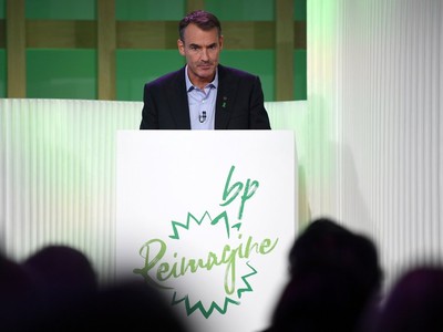 CEO BP Bernard Looney cho biết, tập đoàn này đang trên con đường hướng tới việc phục hồi lòng tin của xã hội