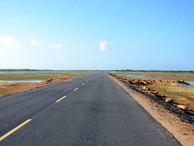 Trong Đề xuất dự án, tuyến ven biển Quảng Nam được ưu tiên quy hoạch đầu tư góp phần phát triển vùng Đông Quảng Nam. Ảnh: Hà Minh