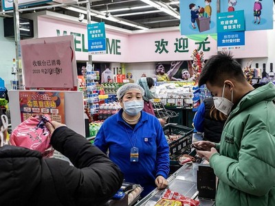 Chỉ số phụ “năng lực hiện tại” của doanh nghiệp nhỏ và vừa Trung Quốc trượt sâu còn 31,3 điểm. Ảnh: AFP