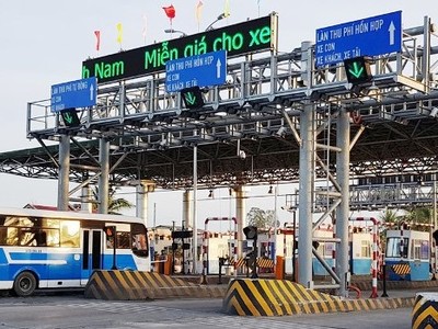 Dự án BOT tăng cường mặt đường QL1 đoạn Km1987+560÷ Km2014 và đoạn tránh thị xã Cai Lậy, tỉnh Tiền Giang đã tạm dừng thu phí hơn 2 năm, Nhà đầu tư gặp rất nhiều khó khăn,.