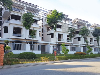 Bất động sản Long An… dội cung