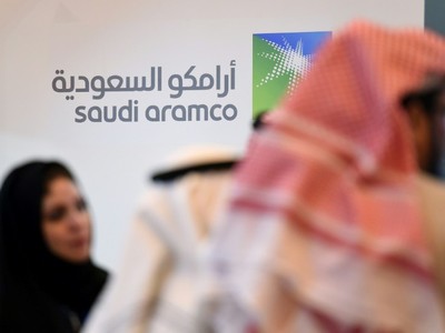 Aramco trở thành công ty có giá trị vốn hóa lớn nhất thế giới sau thương vụ IPO thành công hồi tháng 12/2019. Ảnh: AFP