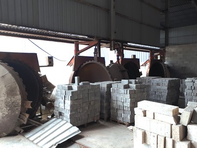 Vật liệu xây không nung vốn đã khó tìm chỗ đứng, nay càng thêm khó khăn hơn với bài toán đầu ra