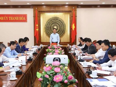 Hội nghị cho Ý kiến dự thảo để án Xây dựng và phát triển Thanh Hóa đến năm 2030, tầm nhìn 2045.