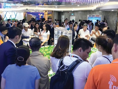 Dự án Opal Boulevard đang khiến nhiều khách hàng đứng ngồi không yên với những điều khoản bất lợi trong hợp đồng