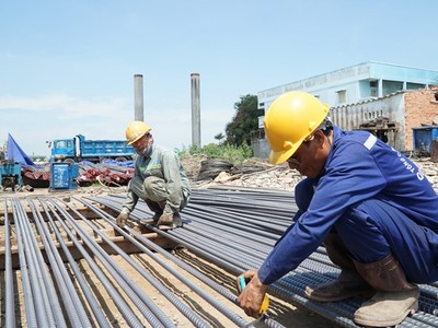 Công ty cổ phần BOT Trung Lương - Mỹ Thuận luôn giám sát chặt chẽ chất lượng mọi vật tư, vật liệu trước khi đưa vào công trường.