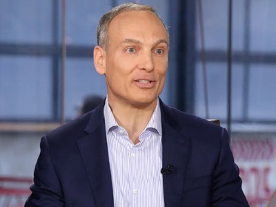 Nhiễm Covid-19, ông Glenn D. Fogel CEO của Booking Holdings càng hối thúc kế hoạch tìm kiếm nhân sự thay thế của công ty. Ảnh: CNBC