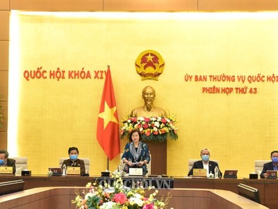 Dự kiến, sáng 8/4 Uỷ ban sẽ có một buổi họp sớm để xem xét cho ý kiến về các biện pháp hỗ trợ người dân gặp khó khăn do đại dịch Covid-19 theo đề nghị của Chính phủ. Trong ảnh: Chủ tịch Quốc hội Nguyễn Thị Kim Ngân phát biểu bế mạc phiên họp thứ 43 (Ảnh: Quochoi.vn)