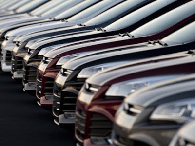 Tiêu thụ xe dưới 9 chỗ ngồi giảm 35%, Bộ Công thương ủng hộ nhiều đề xuất hỗ trợ của VAMA