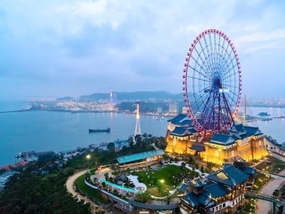 Du lịch nghỉ dưỡng miền Trung trong vòng xoáy Covid-19