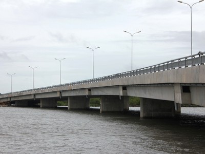 Cầu Vàm Gửi trên tuyến Đường liên cảng Cái Mép - Thị Vải được xây dựng xong. Ảnh: Ngọc Tuấn.