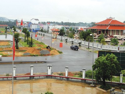 Một góc phường Bồng Sơn, trung tâm huyện Hoài Nhơn. Ảnh: Trọng Lợi