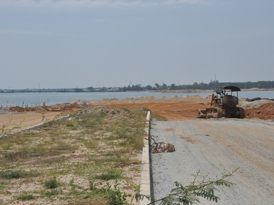 Dự án đường 129 hiện chưa thể thi công do một số hộ dân ngăn cản.